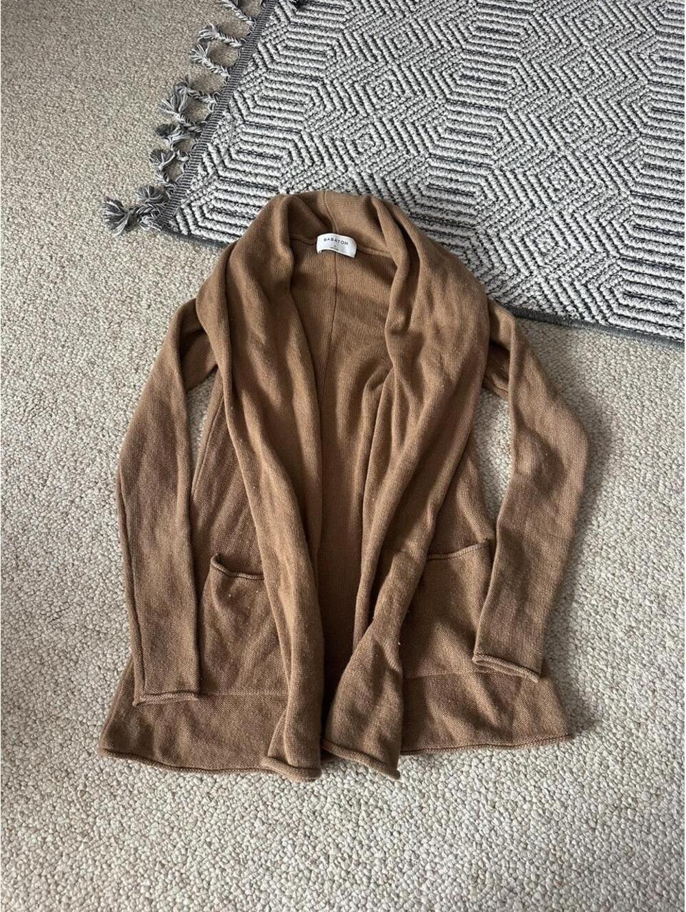 Aritzia Babaton cardigan